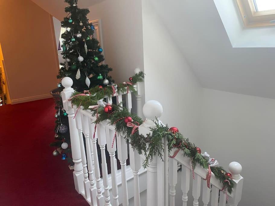 Hen & Stag Retreat Weekend Stay Sleeps 10 To 30 Thetford Bagian luar foto